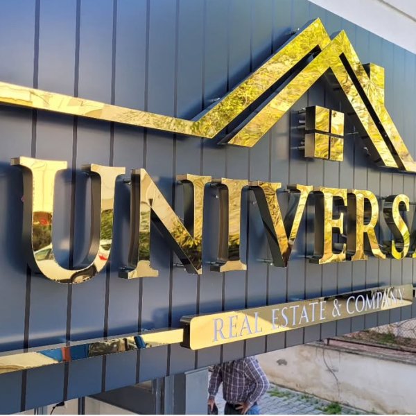 Universal Real Estate Gold Aynalı Kutu Harf ve Derzli Kompozit Uygulamamız